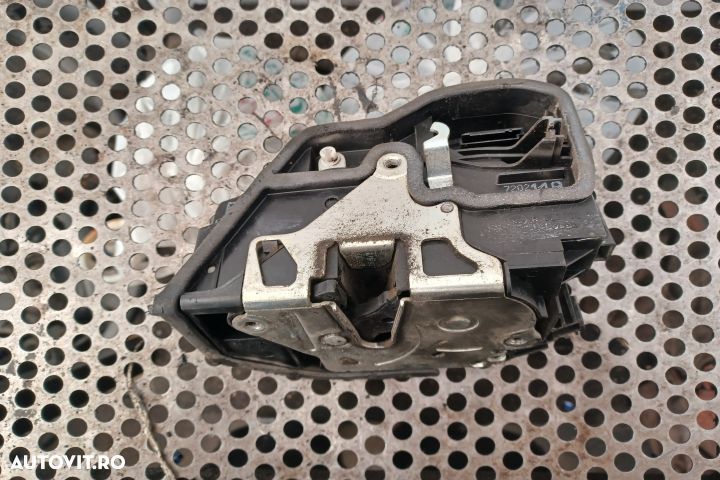BROASCA USA STANGA FATA BMW Seria 1 E87 [2004 - 2007] - 2