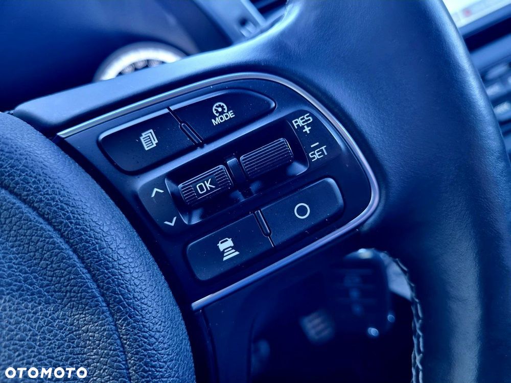 Kia Niro - 17