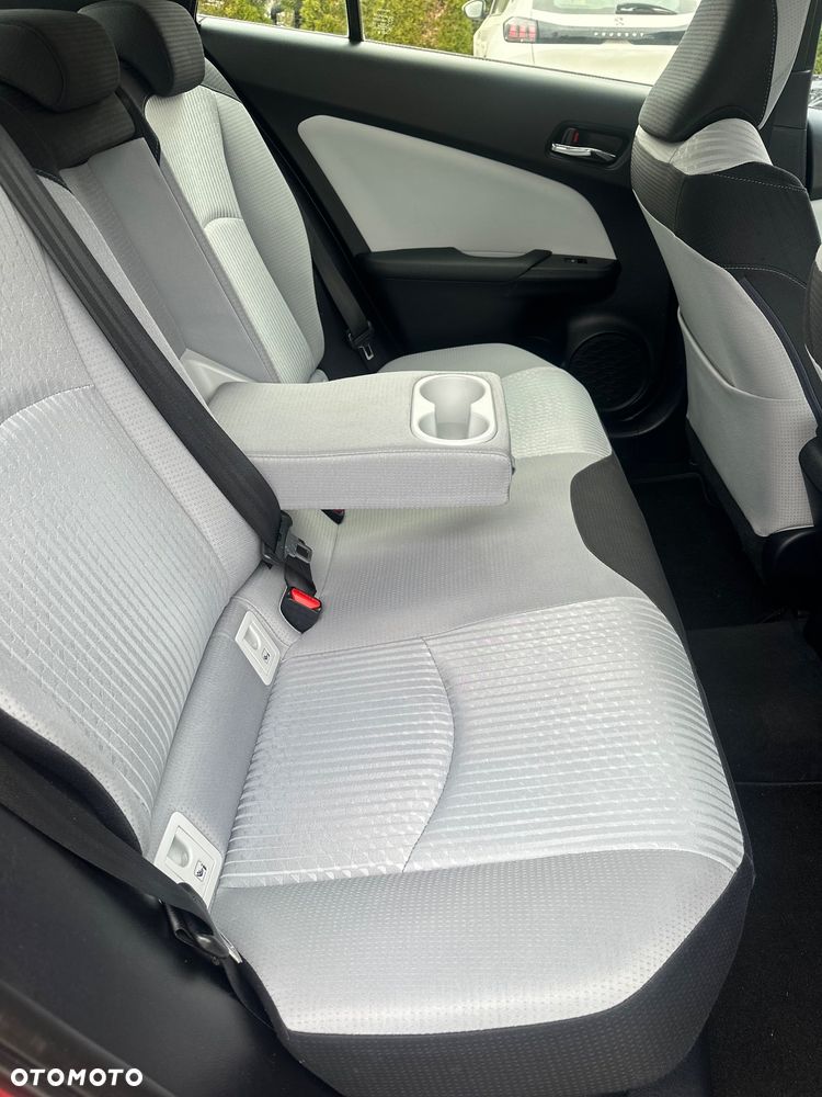 Toyota Prius 1.8 Hybrid Prestige - 23