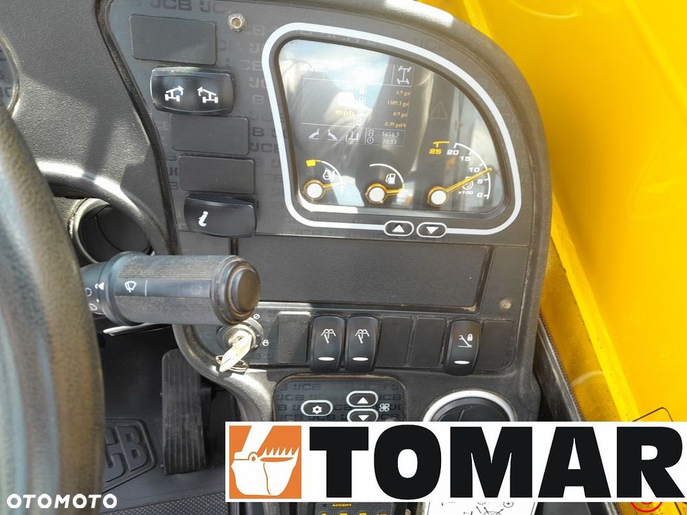 JCB 540-200 2019r - 29