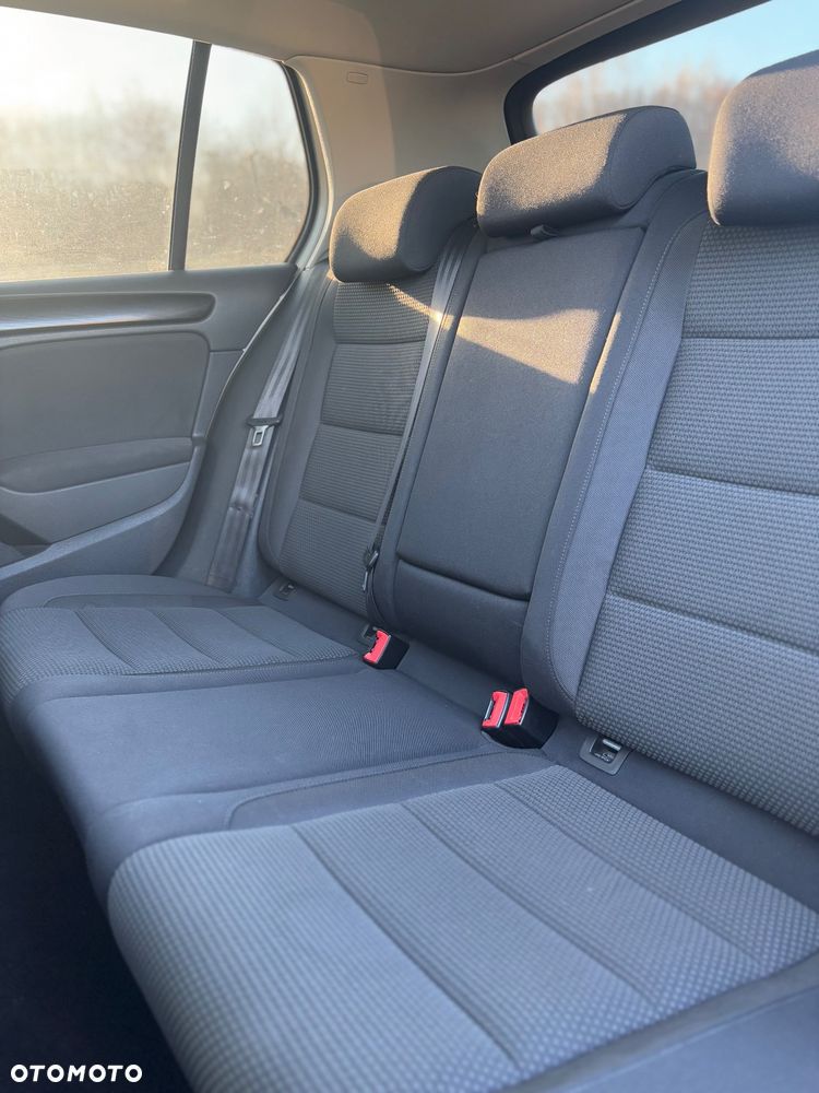 Volkswagen Golf 1.6 TDI Comfortline - 7