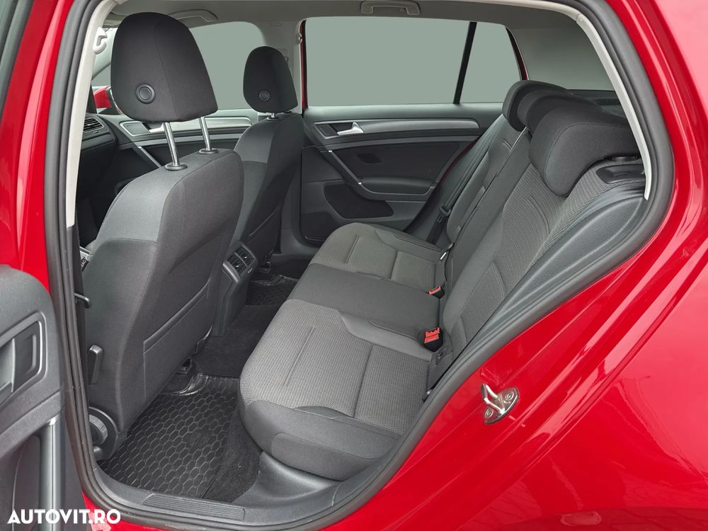 Volkswagen Golf 1.0 TSI Comfortline - 26