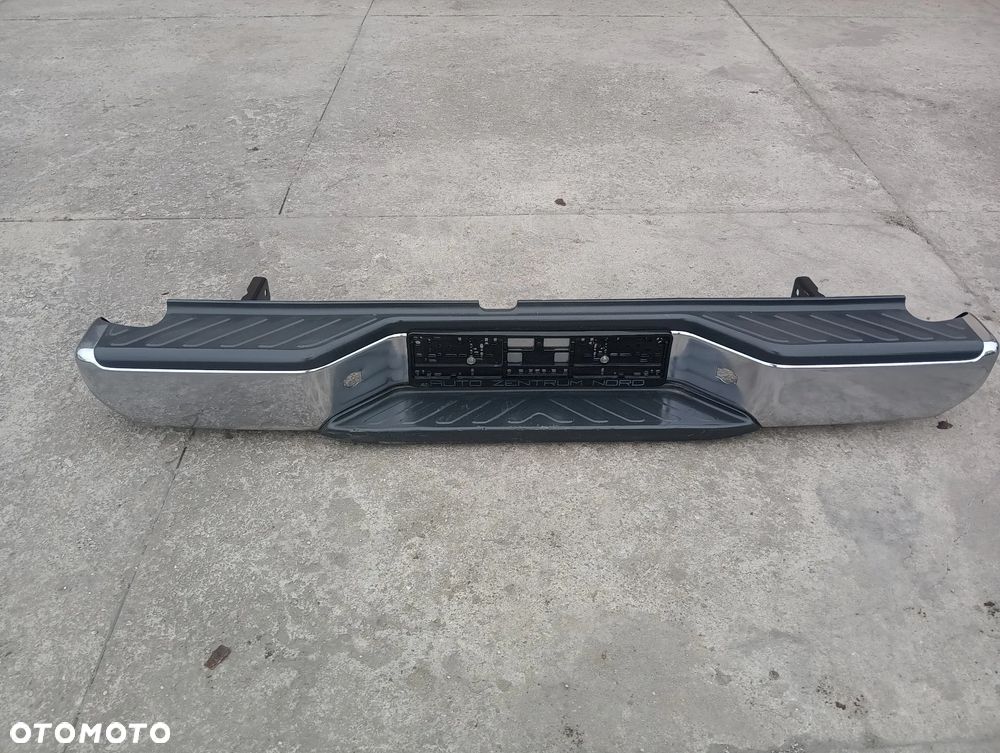 Nissan Navara d40 zderzak tylny chrom - 1