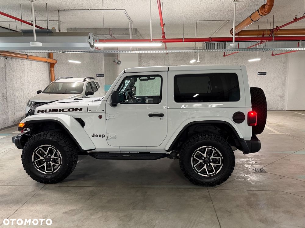 Jeep Wrangler - 11