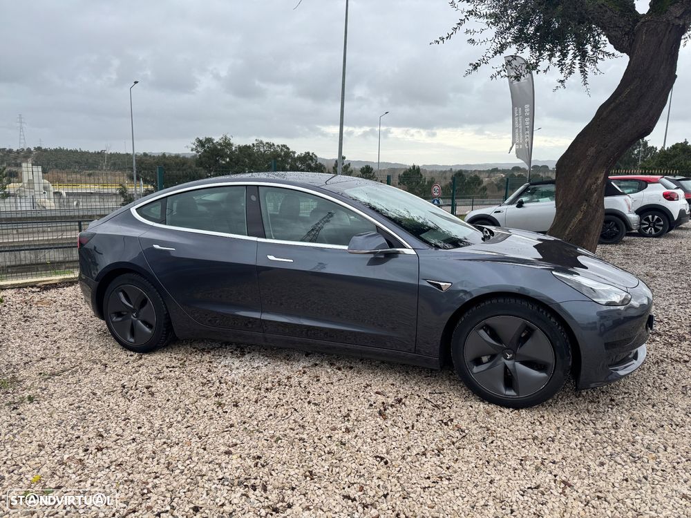 Tesla Model 3 Standard Range Plus RWD - 24