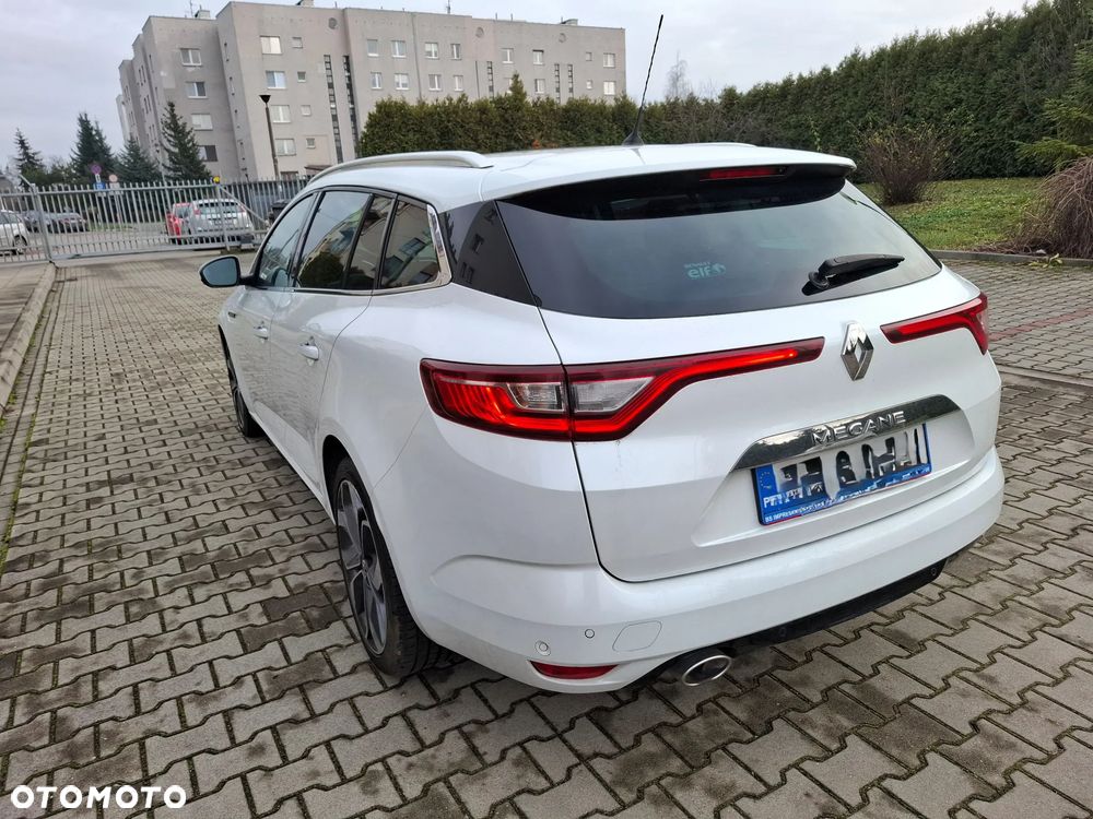 Renault Megane 1.5 Blue dCi Intens - 6