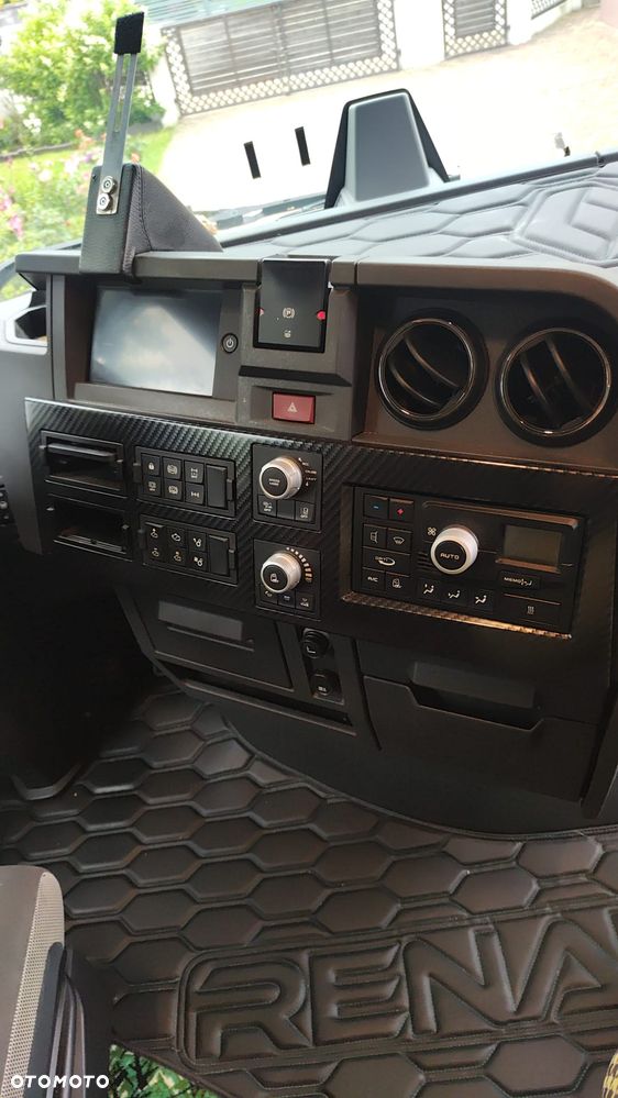 Renault T480 - 18