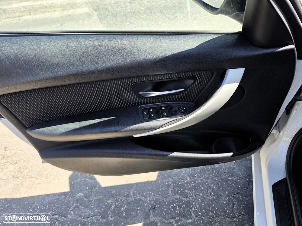 BMW 318 d Line Modern - 8