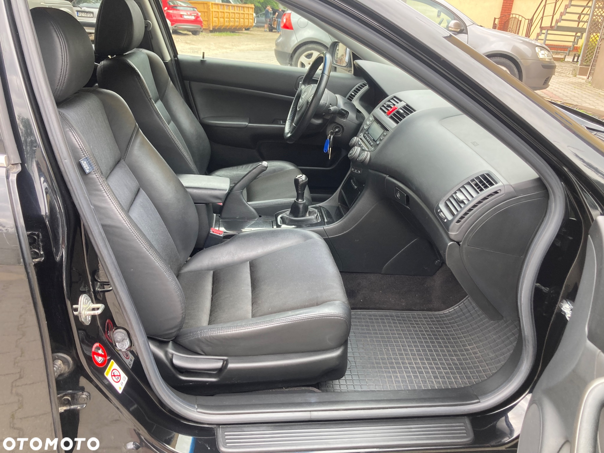 Honda Accord Tourer 2.0 i Executive - 15