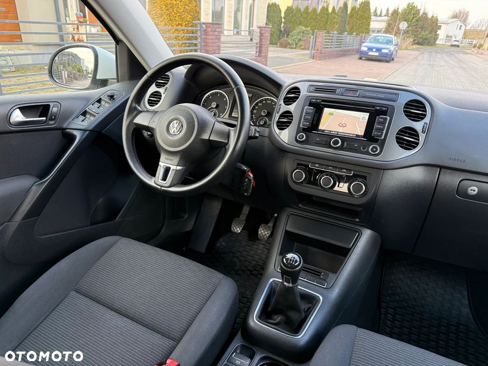 Volkswagen Tiguan - 23