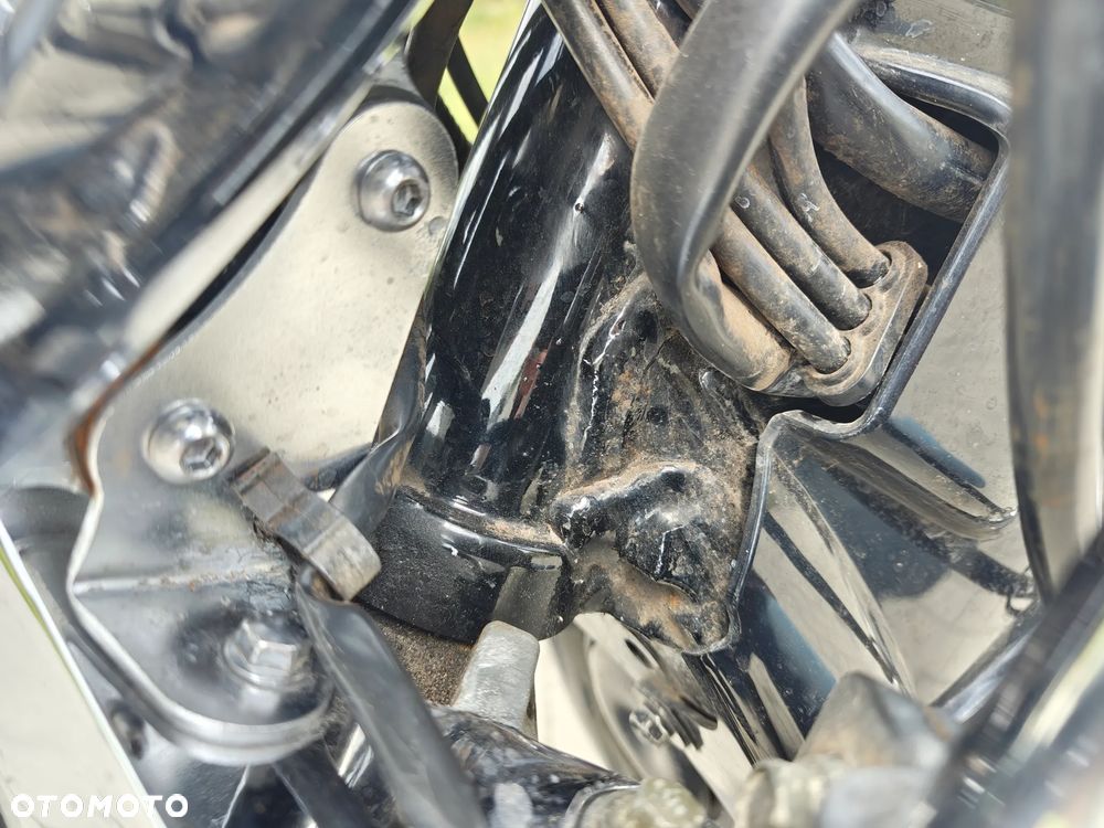 Yamaha V Star - 26