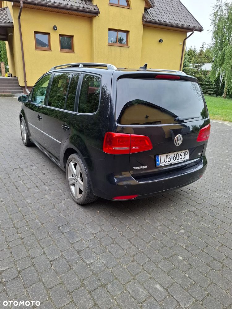 Volkswagen Touran - 2