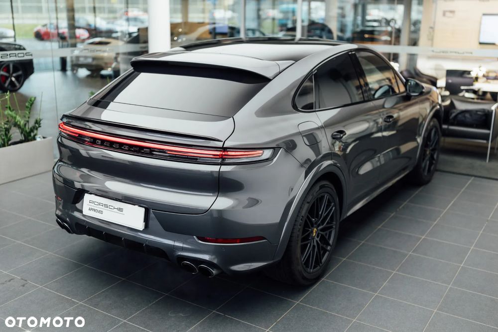 Porsche Cayenne Coupe S - 18