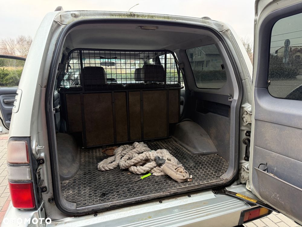 Toyota Land Cruiser - 13