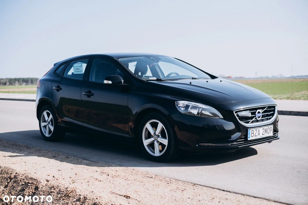 Volvo V40 D4 Kinetic - 10