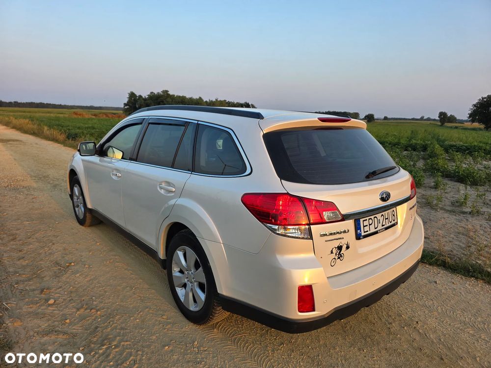 Subaru Outback - 3