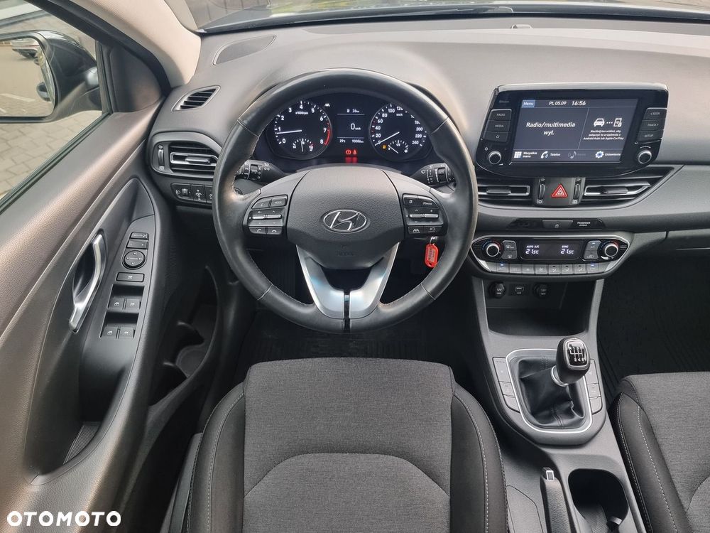 Hyundai i30 1.5 DPI Smart - 28