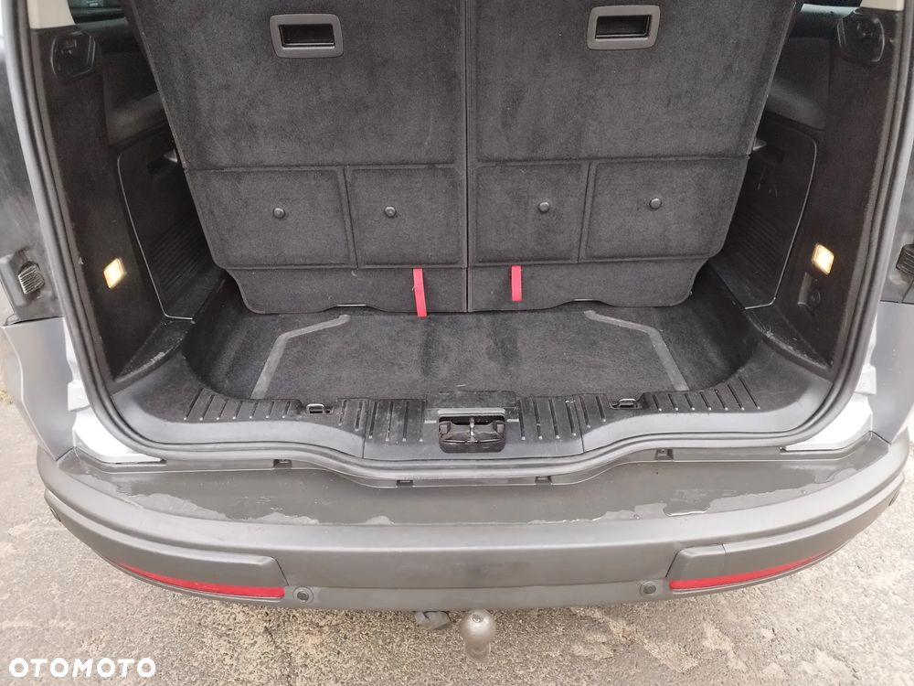 Ford Galaxy - 14