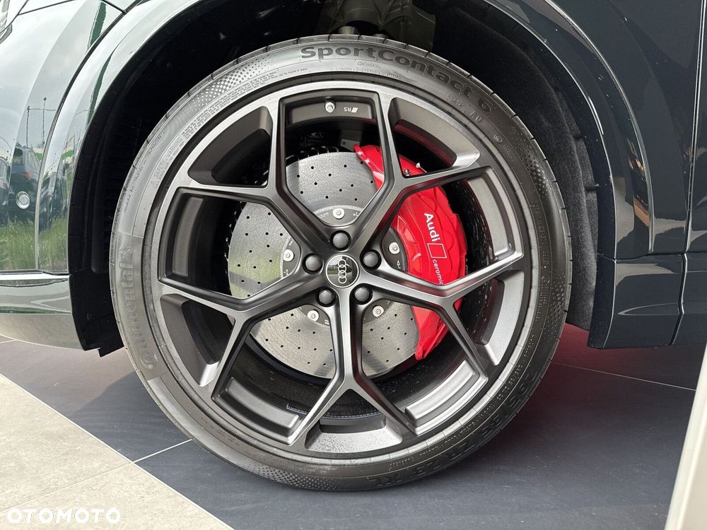 Audi RS Q8 - 19