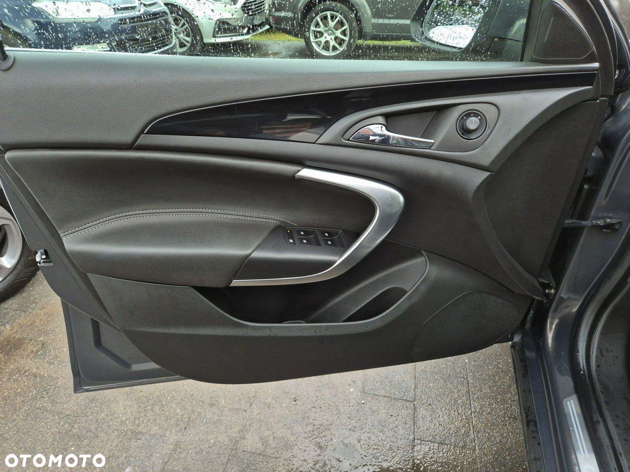 Opel Insignia - 11