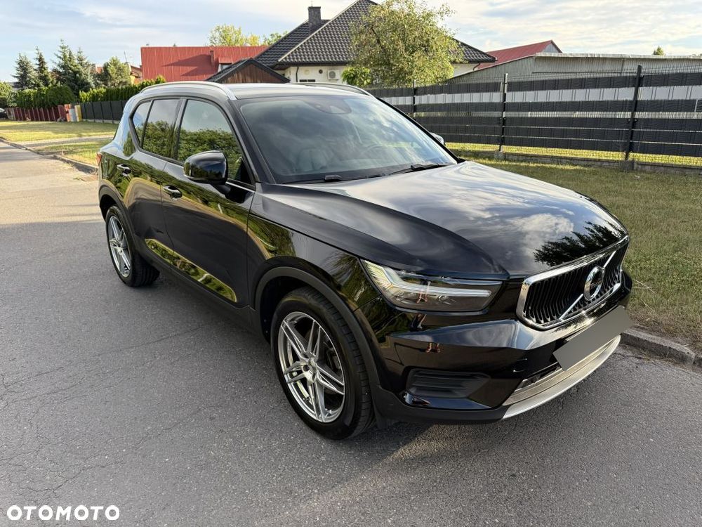 Volvo XC 40 D4 AWD Momentum - 8