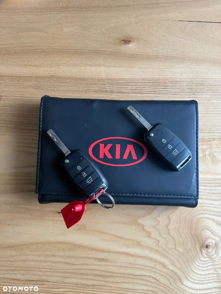 Kia Stonic 1.0 T-GDI 120 Platinum Edition - 13