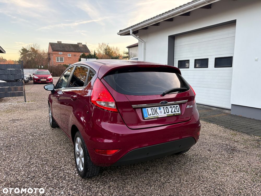 Ford Fiesta 1.4 Champions Edition - 6