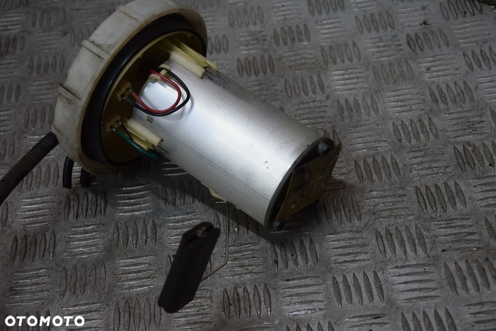 JEEP GRAND CHEROKEE WJ 4.7 V8 POMPA PALIWA PŁYWAK KPL. - 6