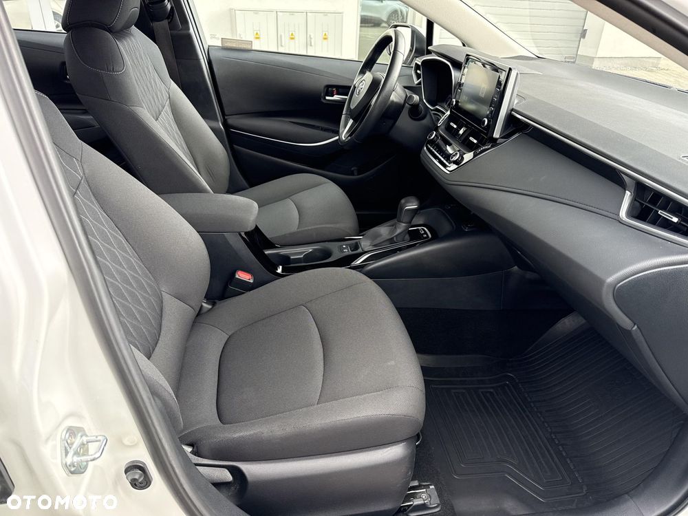 Toyota Corolla 1.8 Hybrid Comfort - 8