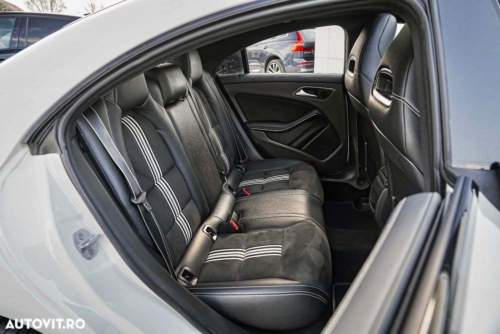 Mercedes-Benz CLA - 18