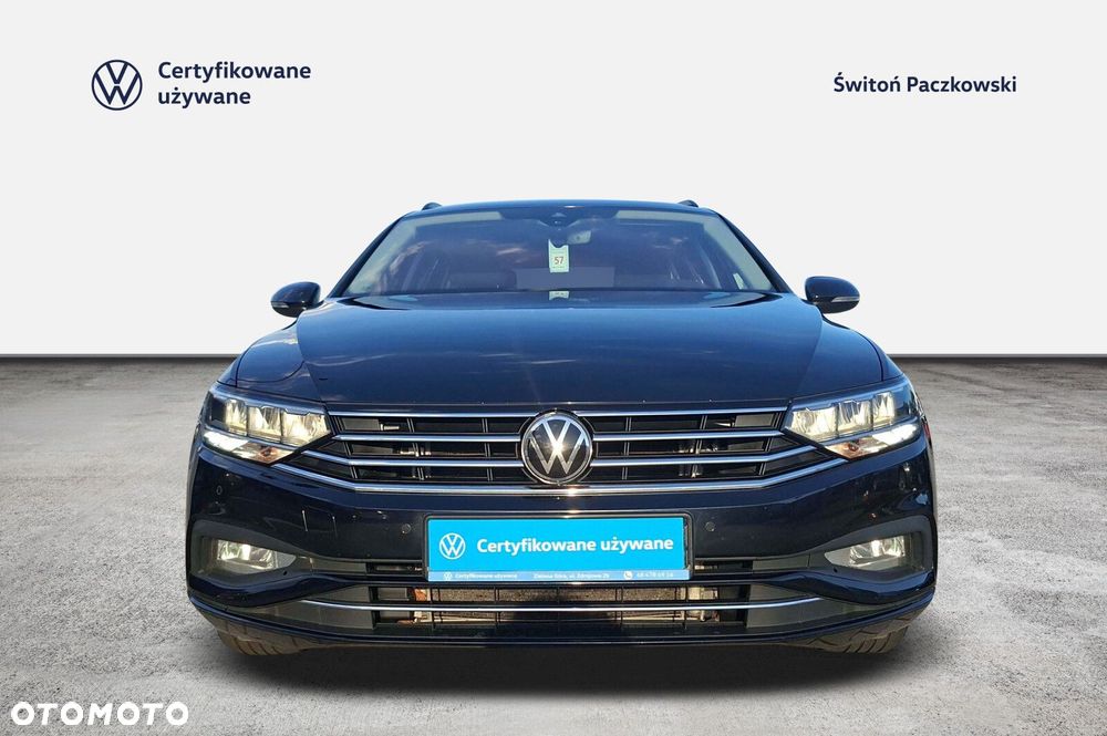 Volkswagen Passat - 8