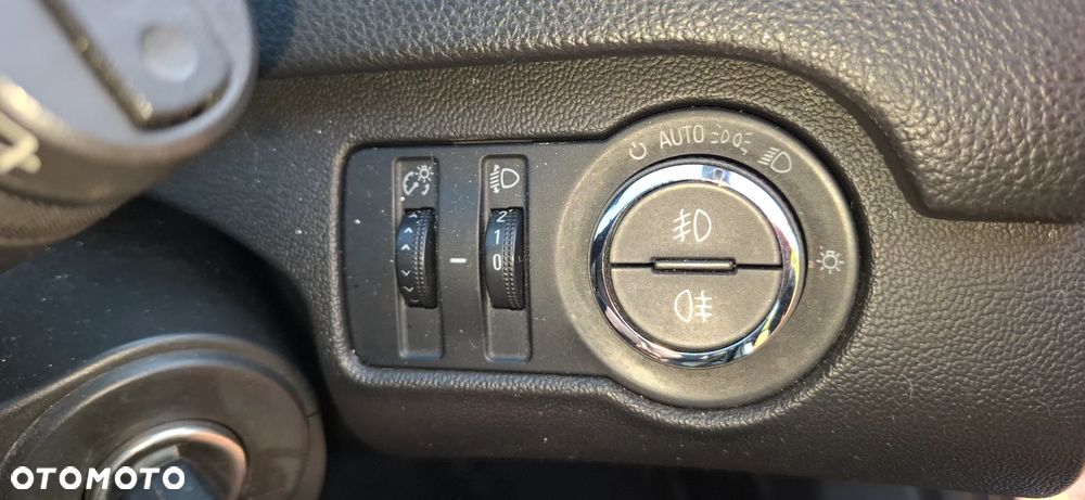 Opel Insygnia anglik CDTI  na części - 31