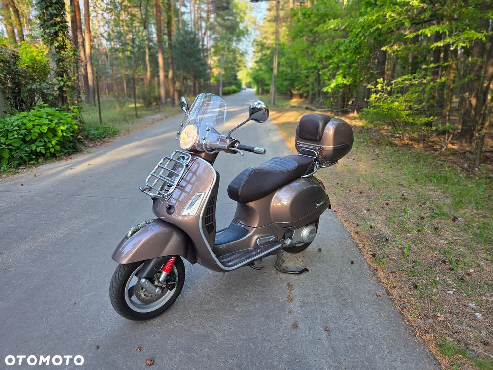 Vespa GTS - 1