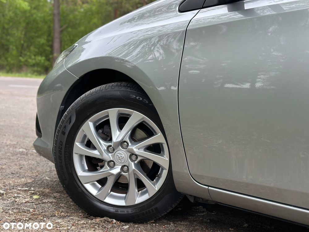 Toyota Auris 1.6 D-4D Premium - 8