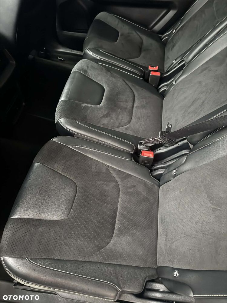 Ford S-Max - 14