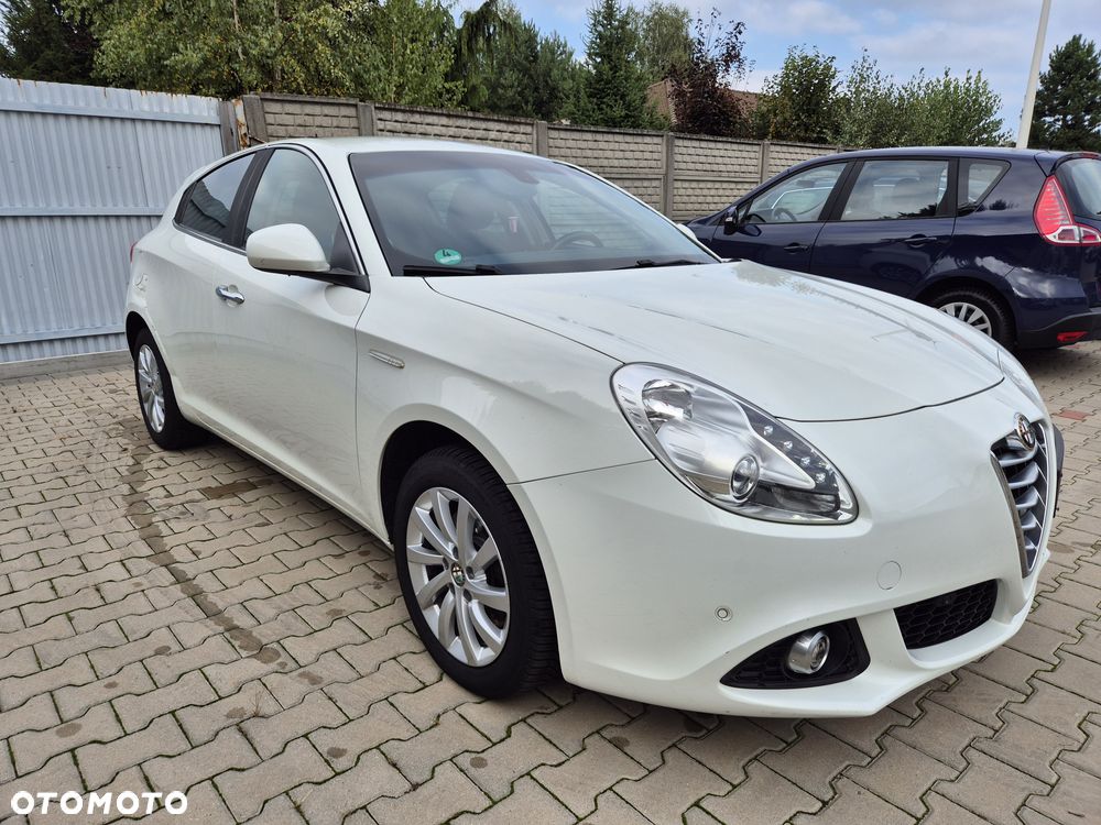 Alfa Romeo Giulietta 2.0 JTDM 16V TCT Turismo - 2