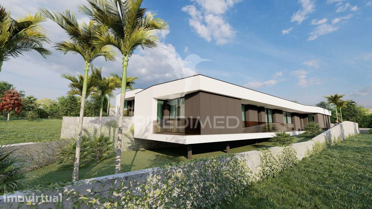 TERRENO COM PROJECTO APROVADO PARA MORADIA INDIVIDUAL - Grande imagem: 3/25