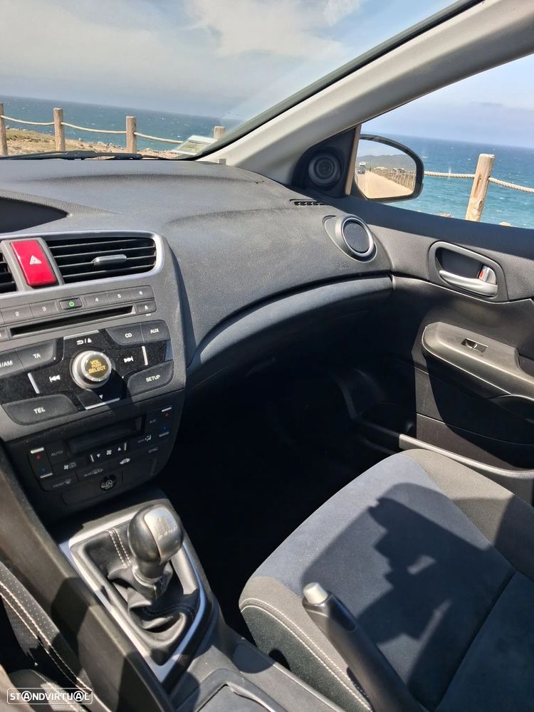 Honda Civic 1.4 i-VTEC Comfort - 5