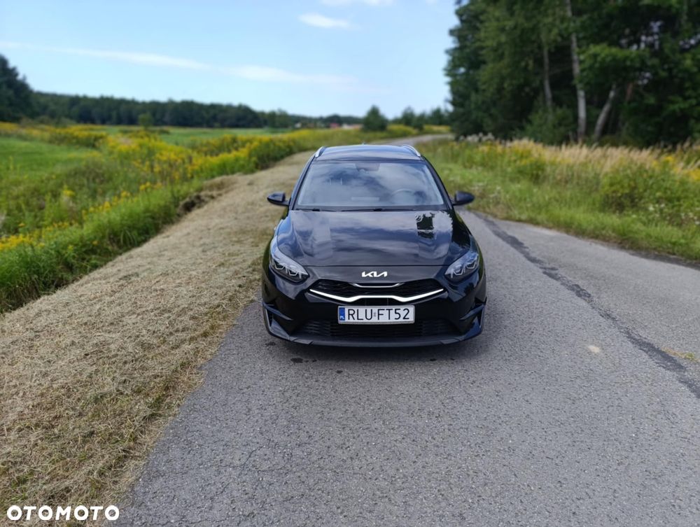 Kia Ceed 1.6 CRDi mHEV Business Line DCT - 13