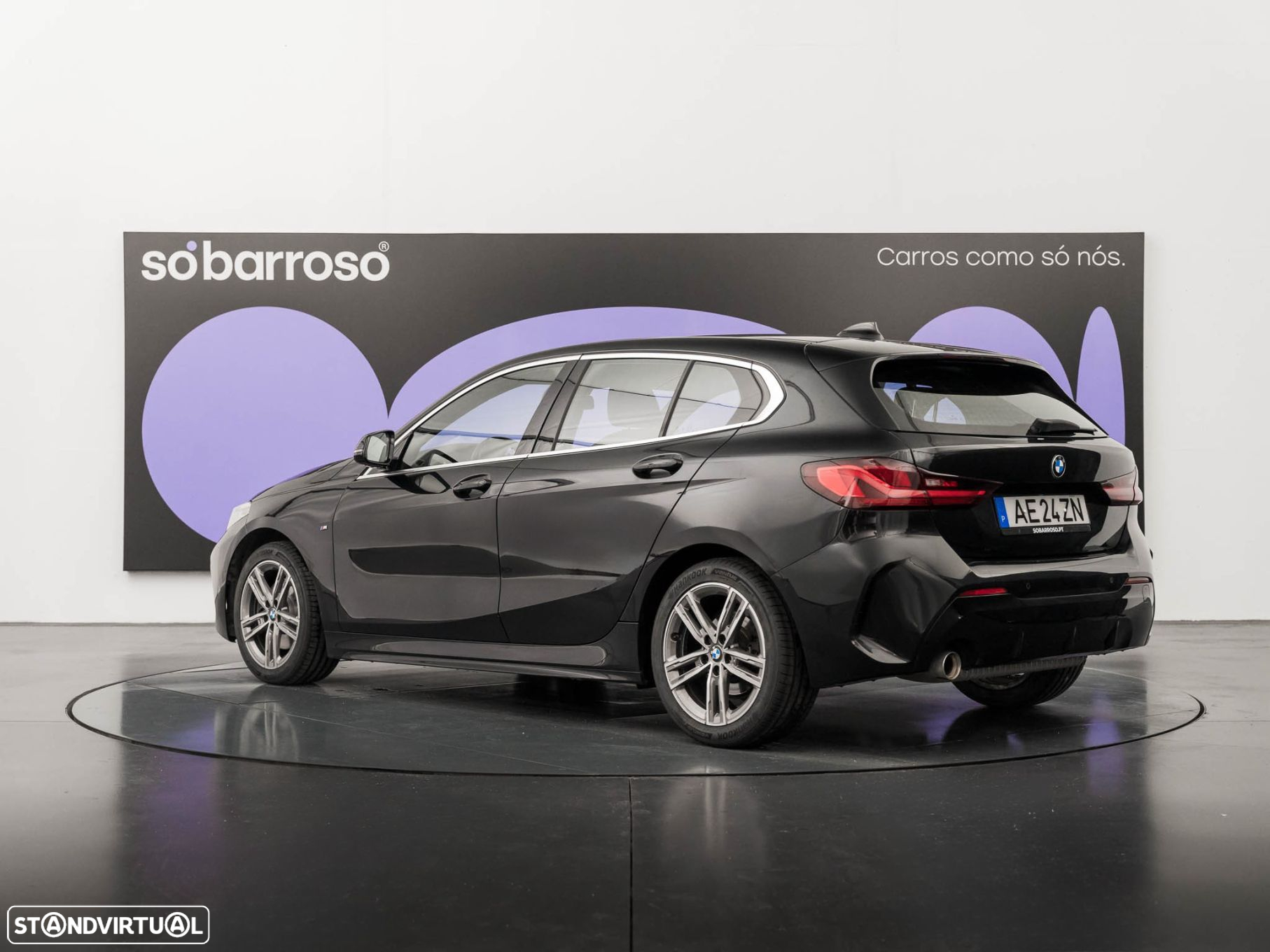 BMW 118 i Pack Desportivo M Auto - 4