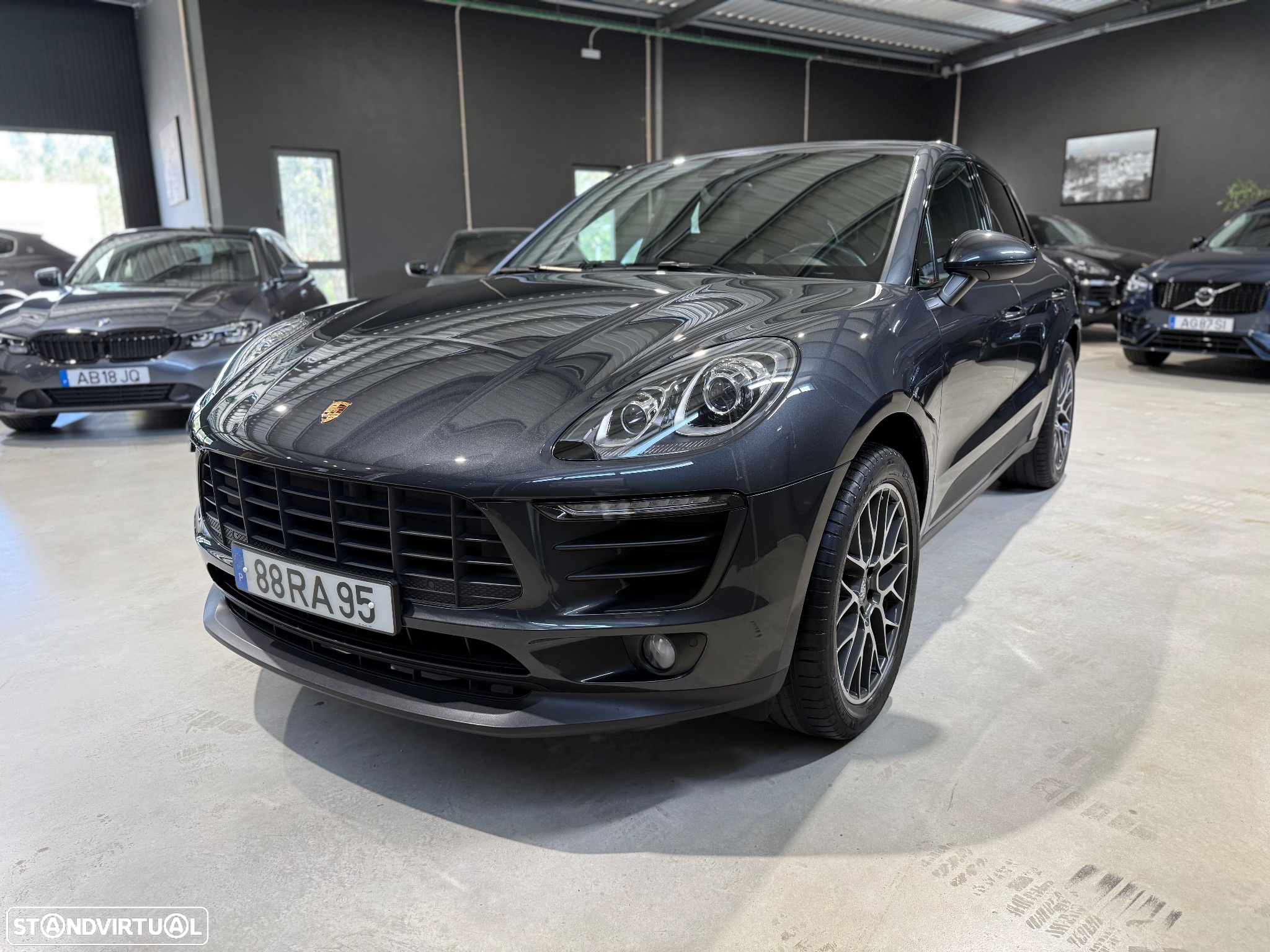 Porsche Macan S - 7
