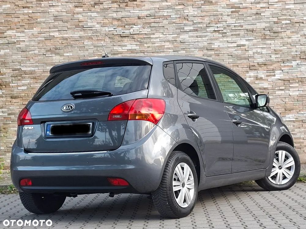 Kia Venga 1.4 CVVT Titanium Collection - 23