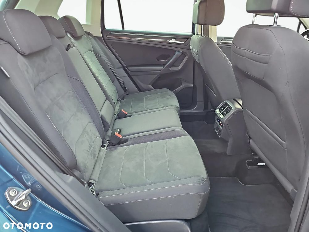 Volkswagen Tiguan 1.5 TSI EVO Elegance DSG - 23