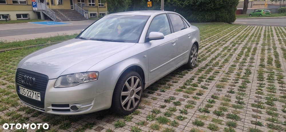 Audi A4 Limousine - 7
