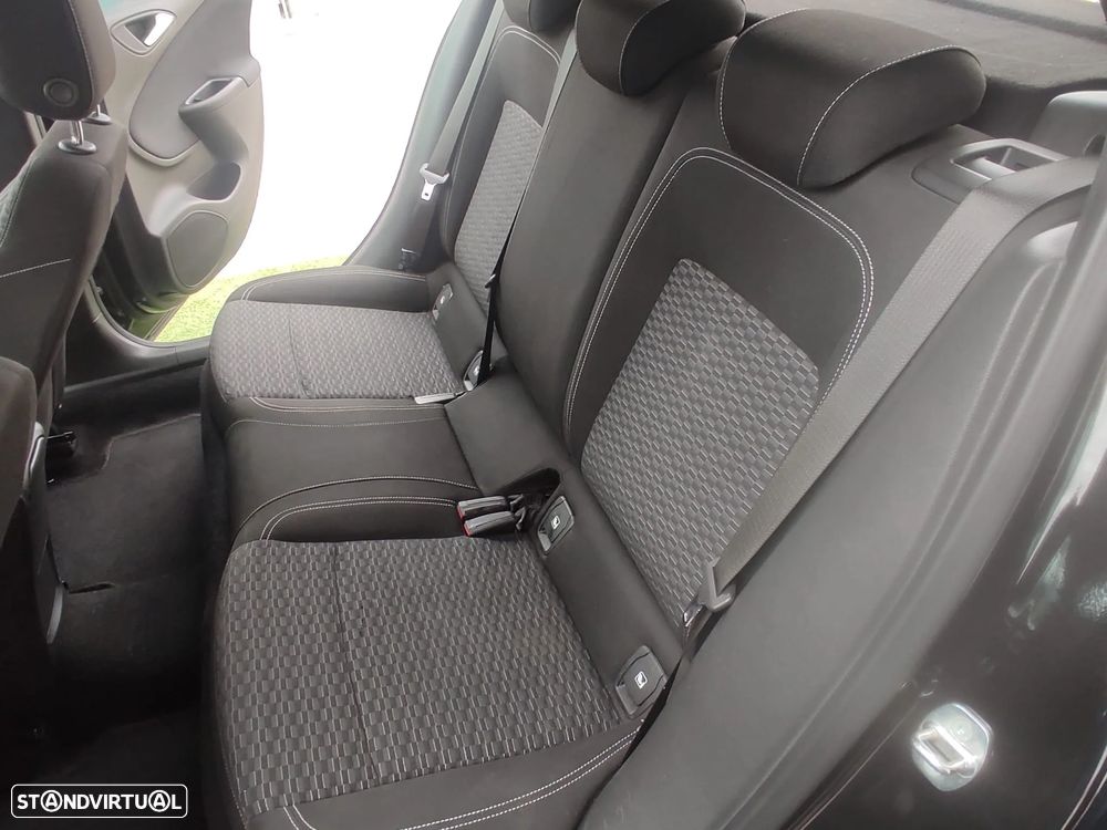 Opel Astra 1.6 CDTI Dynamic Sport - 10