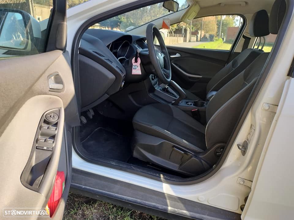 Ford Focus SW 1.6 TDCi Trend - 16