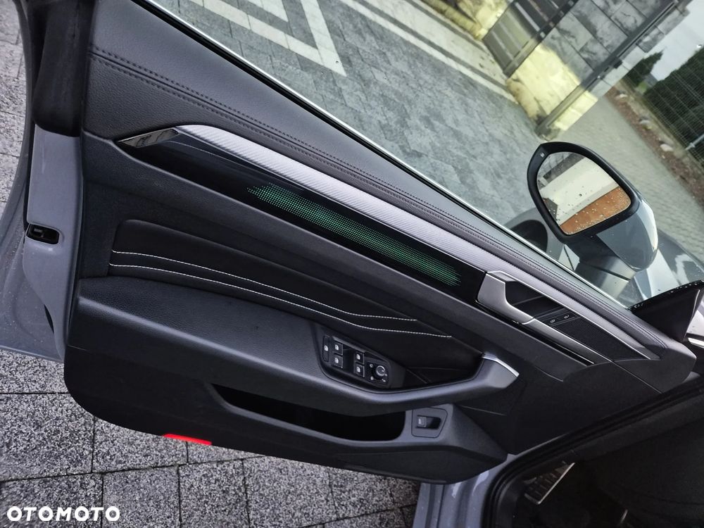 Volkswagen Arteon 2.0 TSI R-Line DSG - 12