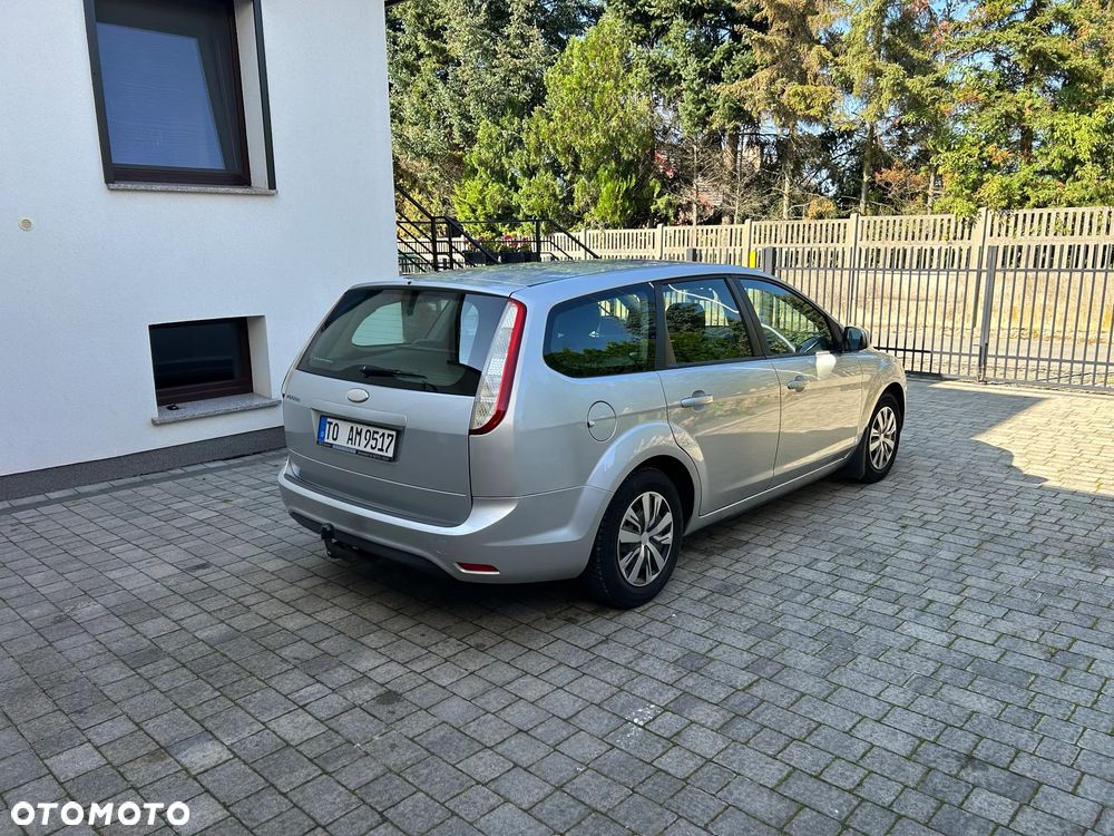 Ford Focus 1.6 Ghia - 3