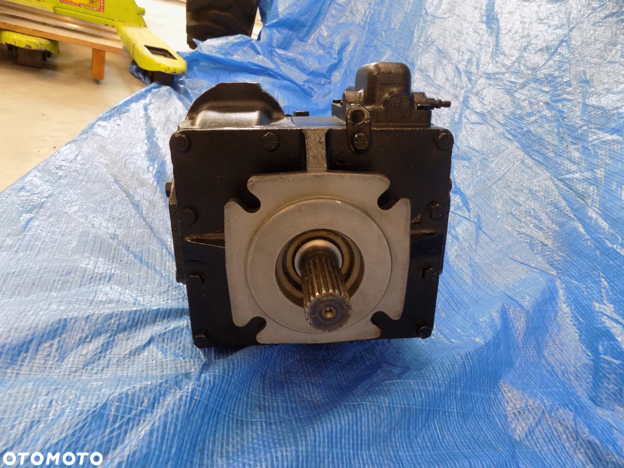 Case Kombajn hydrostat Nowa Pompa Hydrostatyczna 1460 1470 1480 1660 1670 1680 - 2