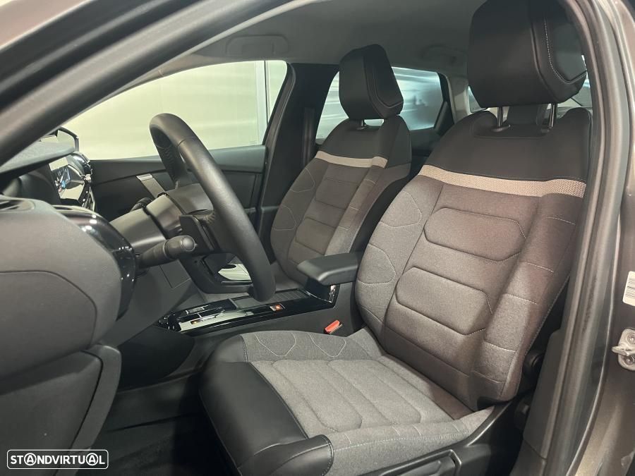 Citroën C4 X 1.2 PureTech Plus EAT8 - 12